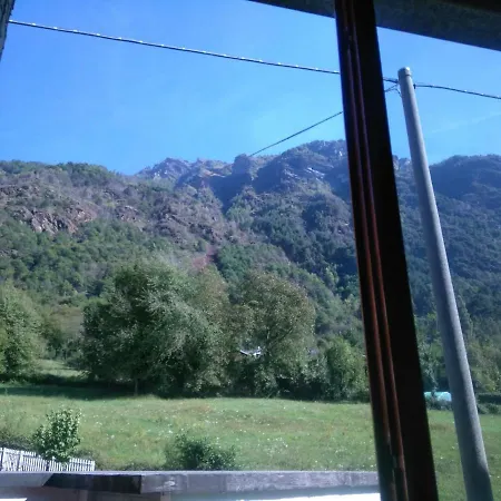 Gran Paradiso Huge In شقة